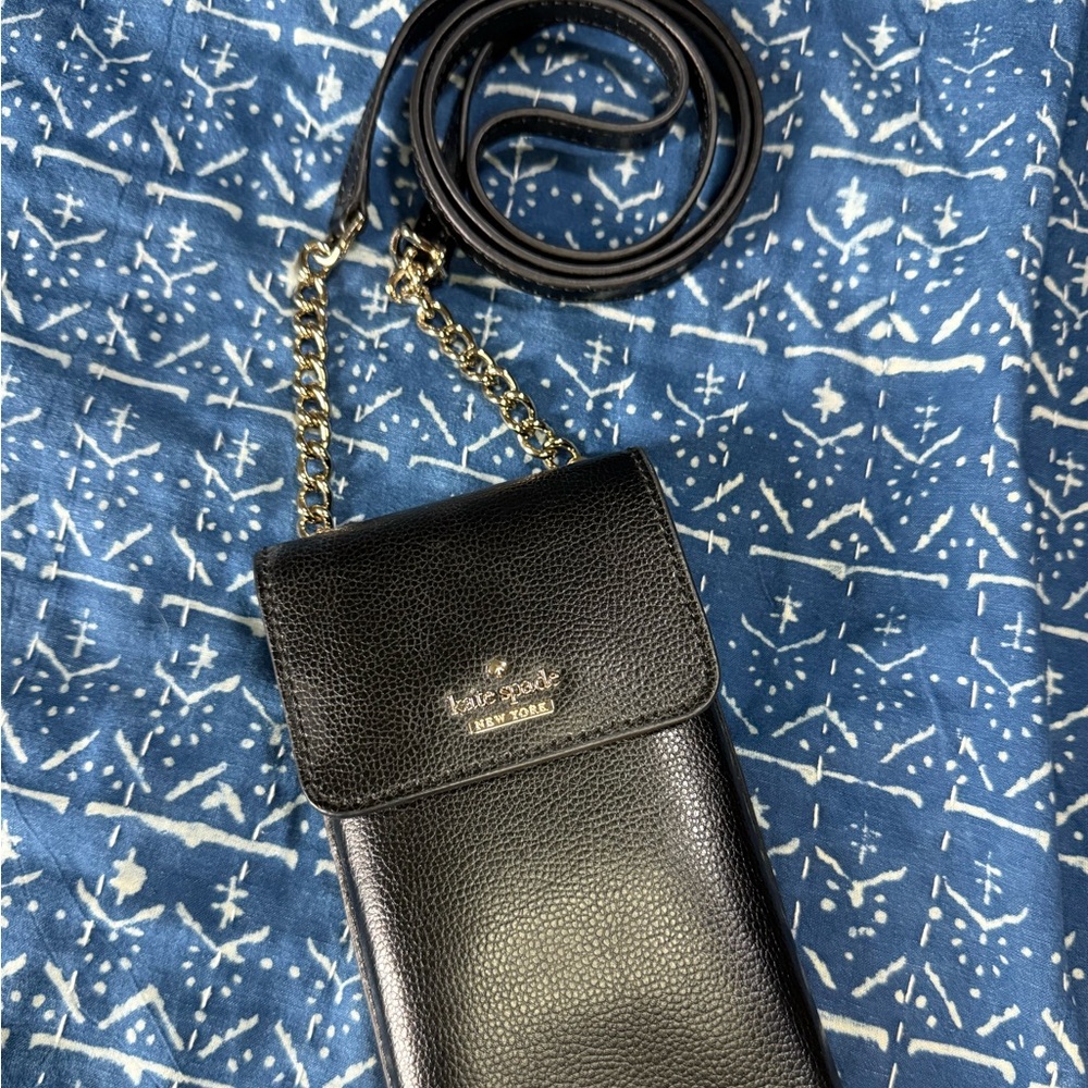 Kate Spade Black Leather north/south phone crossbody